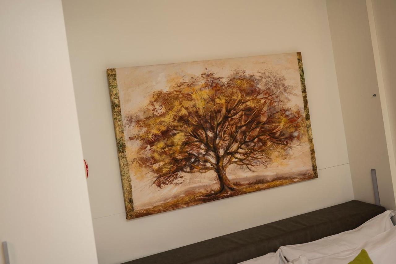 Vicolo Zini Apartments Verona Ngoại thất bức ảnh