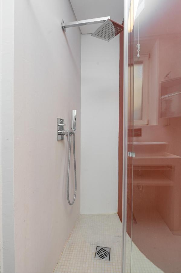 Vicolo Zini Apartments Verona Ngoại thất bức ảnh